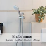Benville - 54qm Fuer 5 Personen - Ruhige Lage & Stellplatz - Wlan - Zentral - Fahrradkeller Apartment