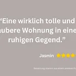 Apartment Benville - 54qm Fuer 5 Personen - Ruhige Lage & Stellplatz - Wlan - Zentral - Fahrradkeller *