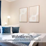 Benville - 54qm Fuer 5 Personen - Ruhige Lage & Stellplatz - Wlan - Zentral - Fahrradkeller Apartment Pirna